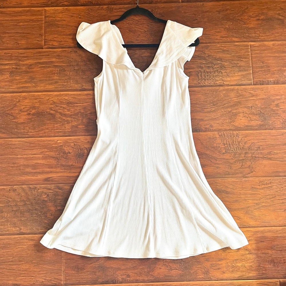 NEW Express White Ribbed Ruffle Dress - Picture 2 of 4